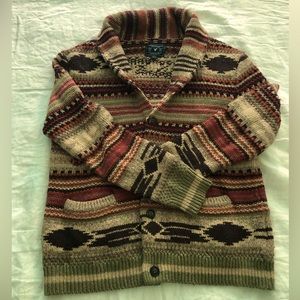 American Eagle classic style and protection from a chill